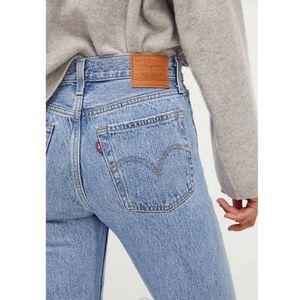 Levi's Wedgie Straight Fit High-Rise Denim Jeans